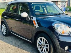 Blu/azzurro Usata 2015 Mini Park Lane Countryman SUV | 9590 € (Super prezzo)