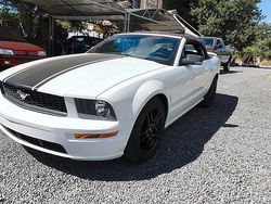 Bianco Usata 2006 Ford Mustang Cabrio | 18.999 €