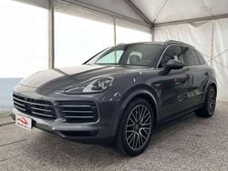 Grigio Usata 2021 Porsche Cayenne SUV | 53.900 € (Super prezzo)