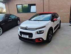 Bianco/tetto rosso Usata 2019 Citroën C3 PureTech Tre volumi | 9950 € (Buon prezzo)