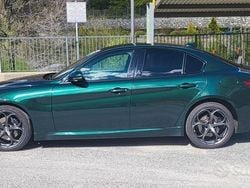 Verde Usata 2021 Alfa Romeo Giulia Veloce Tre volumi | 29.900 € (Buon prezzo)