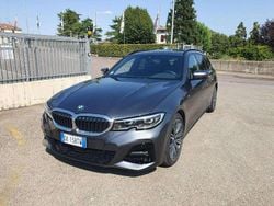 Grigio scuro Usata 2021 BMW 320 M Sport Station wagon | 31.000 € (Buon prezzo)