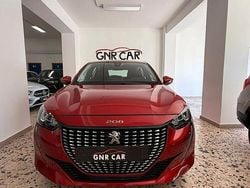 Rosso Usata 2022 Peugeot 208 Allure Due volumi | 13.990 € (Buon prezzo)