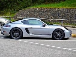 Grigio Usata 2020 Porsche 718 Cayman T Coupé | 69.900 €