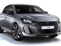 Grigio Nuova 2025 Peugeot 208 Allure Due volumi | 18.860 € (Cara)