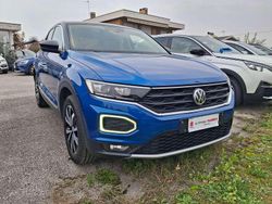 Blu/azzurro Usata 2018 VW T-Roc Advance SUV | 13.900 € (Buon prezzo)