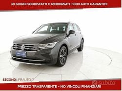 Grigio Usata 2022 VW Tiguan Elegance SUV | 26.500 € (Buon prezzo)