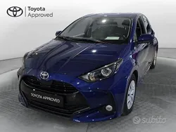 Blu Usata 2022 Toyota Yaris Active Due volumi | 13.950 € (Buon prezzo)