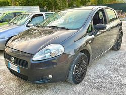 Grigio Usata 2007 Fiat Grande Punto Due volumi | 2000 € (Ottimo prezzo)
