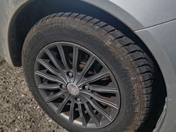 Usata 2006 Mitsubishi Colt Tre volumi | 1500 € (Buon prezzo)