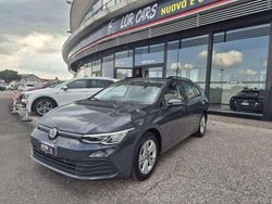 Grigio Usata 2022 VW Golf VIII Style Station wagon | 15.500 € (Buon prezzo)