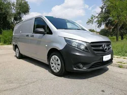 Argento Usata 2020 Mercedes Vito Business Monovolume | 15.300 € (Ottimo prezzo)