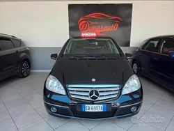 Usata 2009 Mercedes A150 Tre volumi | 3999 € (Buon prezzo)