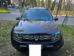 Nero Usata 2014 Dacia Duster Lauréate SUV | 7900 € (Buon prezzo)