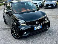 Nero Usata 2016 Smart ForFour Passion Tre volumi | 10.900 € (Buon prezzo)