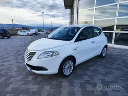 Bianco Usata 2015 Lancia Ypsilon Gold Due volumi | 8500 € (Buon prezzo)