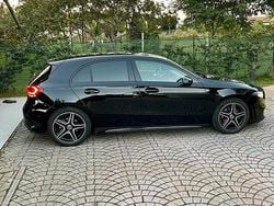 Nero Usata 2023 Mercedes A200 AMG line Tre volumi | 31.000 € (Buon prezzo)