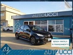 Nero Usata 2023 Toyota Yaris Trend Tre volumi | 15.500 € (Buon prezzo)