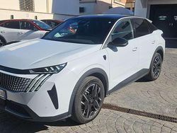 Bianco Usata 2024 Peugeot 3008 GTi SUV | 36.900 € (Molto cara)