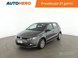 Grigio Usata 2016 VW Polo Business Tre volumi | 8699 € (Buon prezzo)
