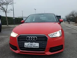 Rosso(met.) Usata 2015 Audi A1 Sportback Design Due volumi | 7990 € (Ottimo prezzo)