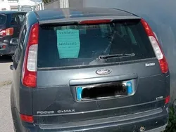 Usata 2006 Ford C-MAX Monovolume | 1600 €