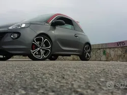 Usata 2015 Opel Adam Edition Due volumi | 10.000 € (Buon prezzo)