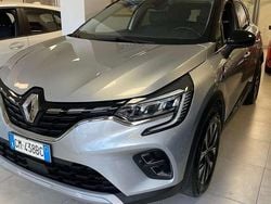 Grigio Usata 2023 Renault Captur Intens SUV | 18.500 € (Buon prezzo)