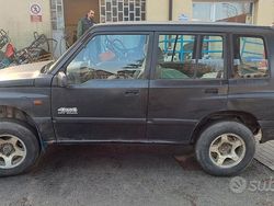 Usata 1995 Suzuki Vitara | 3500 €