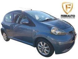 Viola Usata 2008 Toyota Aygo Sol Due volumi | 3990 € (Buon prezzo)