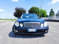 Usata 2004 Mercedes E220 Station wagon | 2000 € (Molto cara)