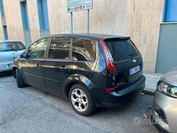 Usata 2010 Ford C-MAX Monovolume | 4900 € (Molto cara)