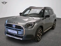 Verde / metallizzato Usata 2024 Mini Countryman Favoured SUV | 41.000 € (Buon prezzo)