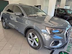 Grigio scuro Usata 2021 Audi Q3 Advanced SUV | 30.800 € (Buon prezzo)