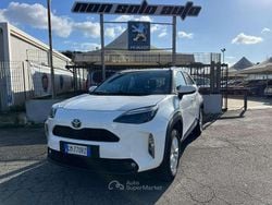 Bianco Usata 2023 Toyota Yaris Cross Business Edition SUV | 16.989 € (Super prezzo)