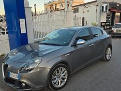 Grigio Usata 2016 Alfa Romeo Giulietta Due volumi | 8500 € (Buon prezzo)