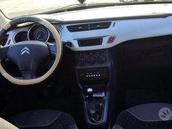 Nero Usata 2010 Citroën C3 Tre volumi | 3600 € (Buon prezzo)