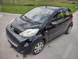 Nero Usata 2009 Peugeot 107 Allure Due volumi | 4000 € (Buon prezzo)