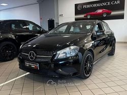 Nero Usata 2015 Mercedes A180 Tre volumi | 13.000 € (Buon prezzo)