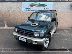 Verde Usata 1997 Mitsubishi Pajero Top SUV | 9999 € (Ottimo prezzo)
