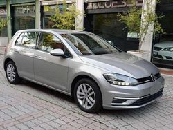 Grigio Usata 2020 VW Golf VII Trendline Tre volumi | 16.800 € (Buon prezzo)