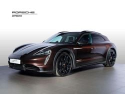 Ciliegia metallizzato Usata 2022 Porsche Taycan Cross Turismo Station wagon | 69.900 € (Ottimo prezzo)