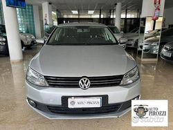 Grigio Usata 2012 VW Jetta Tre volumi | 7500 €
