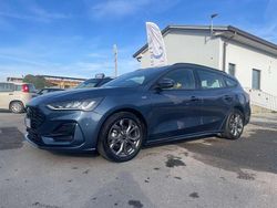 Blu/azzurro Usata 2023 Ford Focus ST-Line Station wagon | 19.500 € (Buon prezzo)