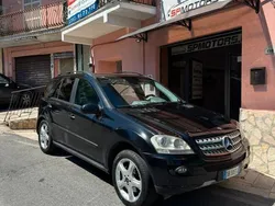 Nero Usata 2006 Mercedes ML320 SUV | 5799 € (Super prezzo)