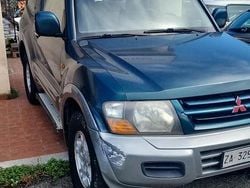 Blu Usata 2000 Mitsubishi Pajero SUV | 6000 €