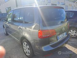 Grigio Usata 2011 VW Touran Monovolume | 2500 € (Super prezzo)