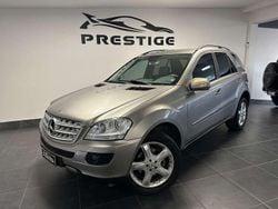 Grigio Usata 2006 Mercedes ML320 SUV | 6900 € (Ottimo prezzo)