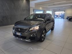 Grigio scuro Usata 2017 Peugeot 3008 Allure SUV | 12.500 € (Buon prezzo)