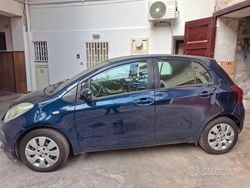 Blu Usata 2006 Toyota Yaris Due volumi | 3500 € (Ottimo prezzo)